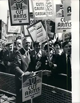 Chanting: Demonstration outside TUC conference in Brighton, Sussex