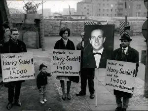 Heine: Demonstration for release of Harry Seidel, Berlin