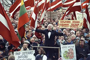 Thousand: Demonstration in Riga, 1991