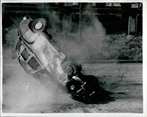 Scratch: Demonstration of safety belt effectiveness, North London