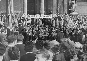 Autonomy: Demonstration of South Tyroleans. About 1961