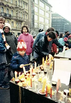 Khol: Demonstration - St. Wenceslas statue - candles