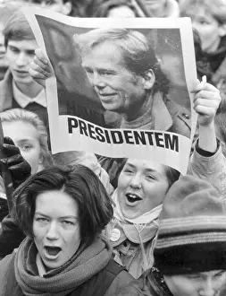 Michal: Demonstration - Vaclav Havel - supporters - students