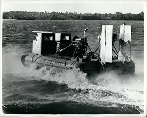Enlargement: Demonstration of Vickers VA-1 Hovercraft, Southampton