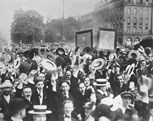 Boater: Demonstration in Vienna, Austria, beginning of WW1