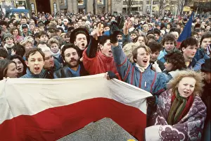 Khol: Demonstration - Wenceslas Square - national flag