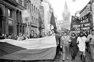 Praga: Demonstration - workers - CKD - march - flag