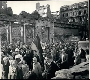 Throngs: Demonstrations
