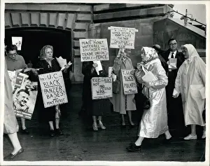 Pickets: Demonstrations