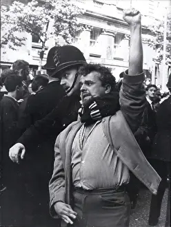Reds: Demonstrations