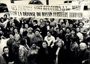 Manifest: Demonstrations