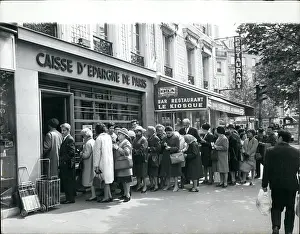 Queues: Demonstrations