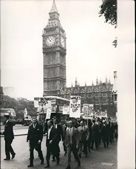 Dustmen: Demonstrations