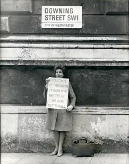 Tense: Demonstrations