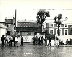 Picketing: Demonstrations