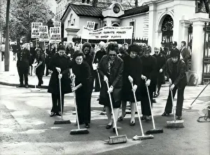 Qualified: Demonstrations