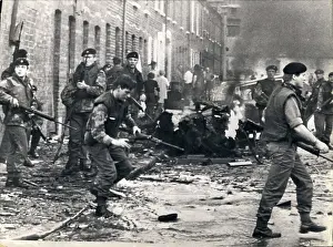 Injures: Demonstrations