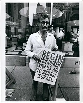Astoria: Demonstrations
