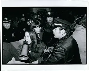 Lolita: Demonstrations