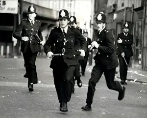 Gangs: Demonstrations