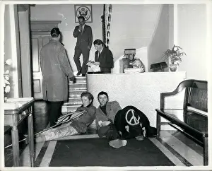 Polaris: Demonstrators at American Consulate in Glasgow, Scotland