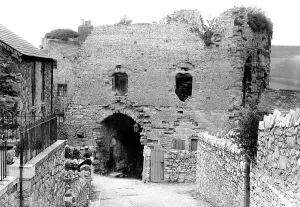 Denbigh: Denbigh, Gate 1891