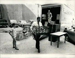 Bathrooms: Denis Healey moving into Admiralty Building flat, London