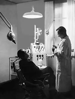 Dentist: Dental treatment, 1930