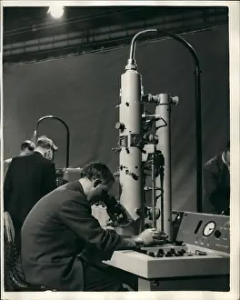 Microscopes: Dentists - Doctors - Inventors - Medicine - Science