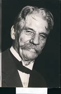 Schweitzer: Dentists - Doctors - Inventors - Medicine - Science