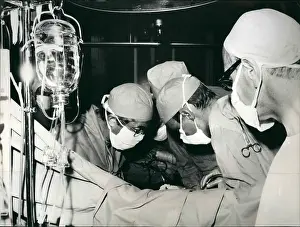 Surgeons: Dentists - Doctors - Inventors - Medicine - Science