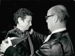 Honoris: Dentists - Doctors - Inventors - Medicine - Science