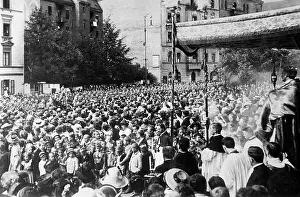 Blesses: Departing regiment is blessed, 1914