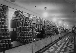 Piled: Department store, 1929