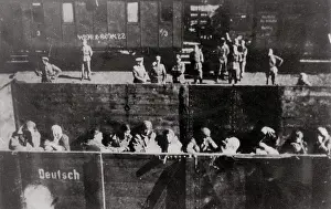 Reloading: Deportation of Polish Jews