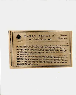 Typewritten: Description of dress and coat by Hardy Amies