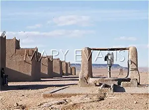 Ksar: DESERT WATER WELL 1984