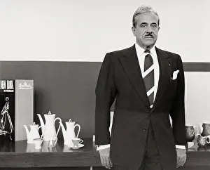 Loewy: Designer Raymond Loewy