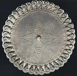 John Maclellan: Designs for Cake Tops, Shell Scroll Border Design