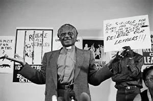 Weinberg: Desmond Tutu speaks at a protest against detentions