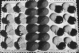 Wafer: Dessert Macaroons and Tea Breads