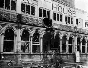 Bombarding: Destroyed buildings in Scarborough, 1914