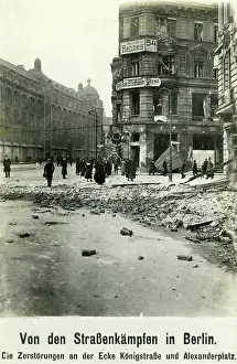 Mitte: Destroyed corner building at the Prenzlauer-