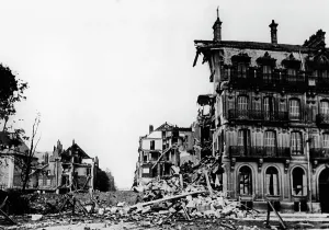 Sedan: The destroyed downtown of Sedan, May 1940