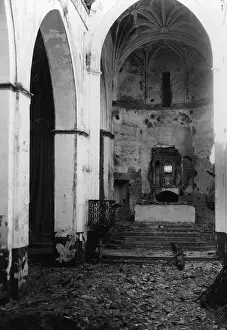 Pastor: Destroyed interior of a church in Huelva, 1936