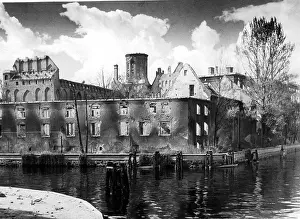 Hitherto: The destroyed Koenigsberg, 1944