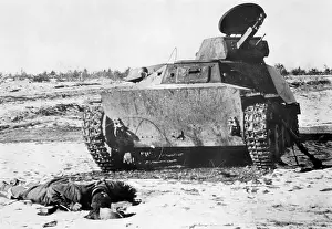 Ilmen: Destroyed Russian tank on the Eastern front, 1941