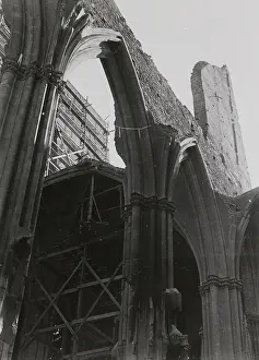 Dilapidation: Destroyed St. Stephen's Cathedral in Vienna