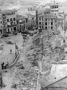 Donkeys: Destroyed street of Toledo