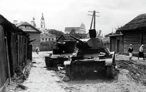 Downed: Destroyed tanks of the Red Army, 1941